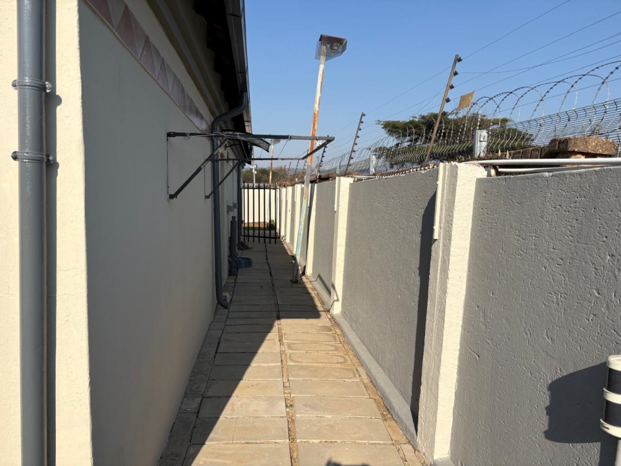 3 Bedroom Property for Sale in Willow Park Gauteng