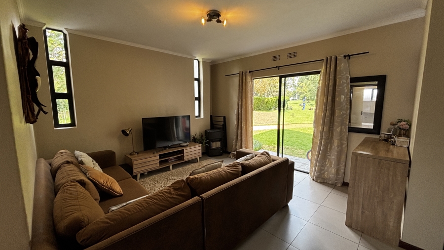 To Let 2 Bedroom Property for Rent in Jackal Creek Golf Estate Gauteng
