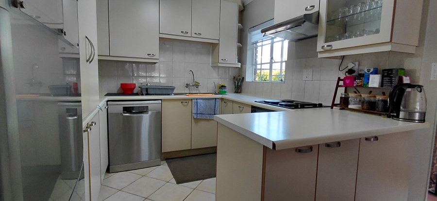 2 Bedroom Property for Sale in Beyers Park Gauteng
