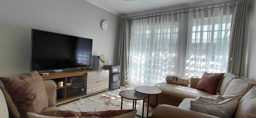 2 Bedroom Property for Sale in Beyers Park Gauteng