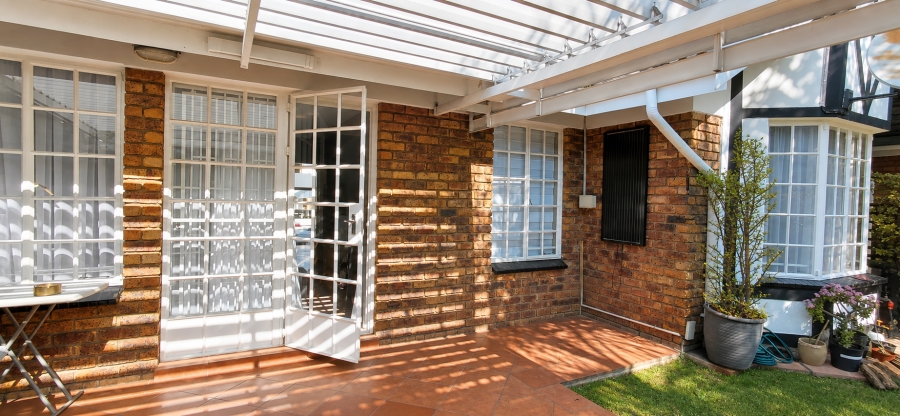 2 Bedroom Property for Sale in Beyers Park Gauteng
