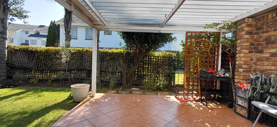 2 Bedroom Property for Sale in Beyers Park Gauteng