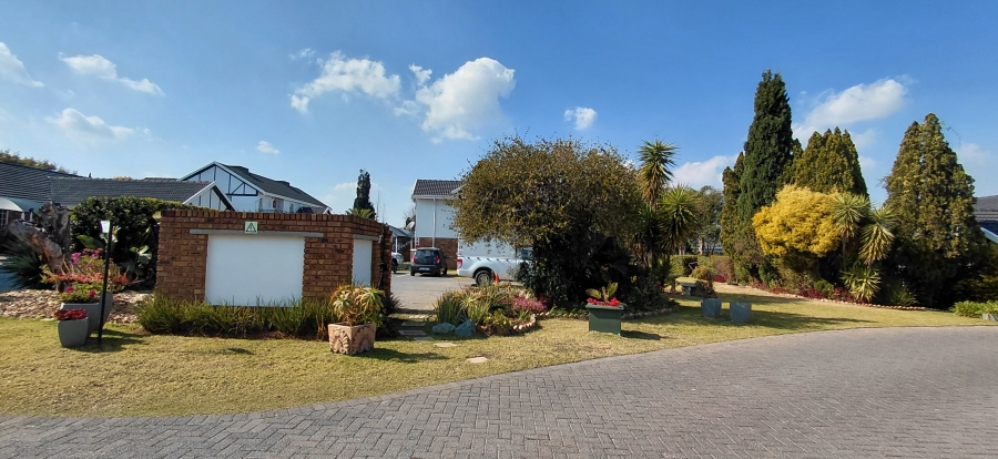 2 Bedroom Property for Sale in Beyers Park Gauteng