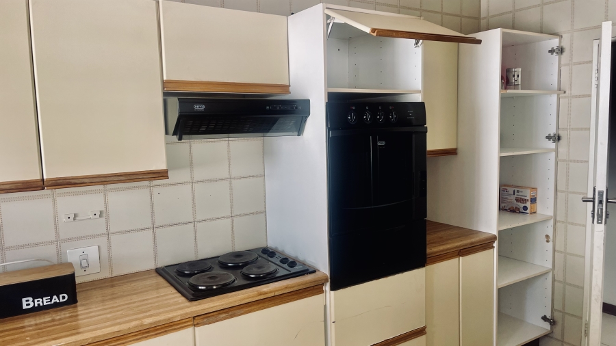 3 Bedroom Property for Sale in Buccleuch Gauteng