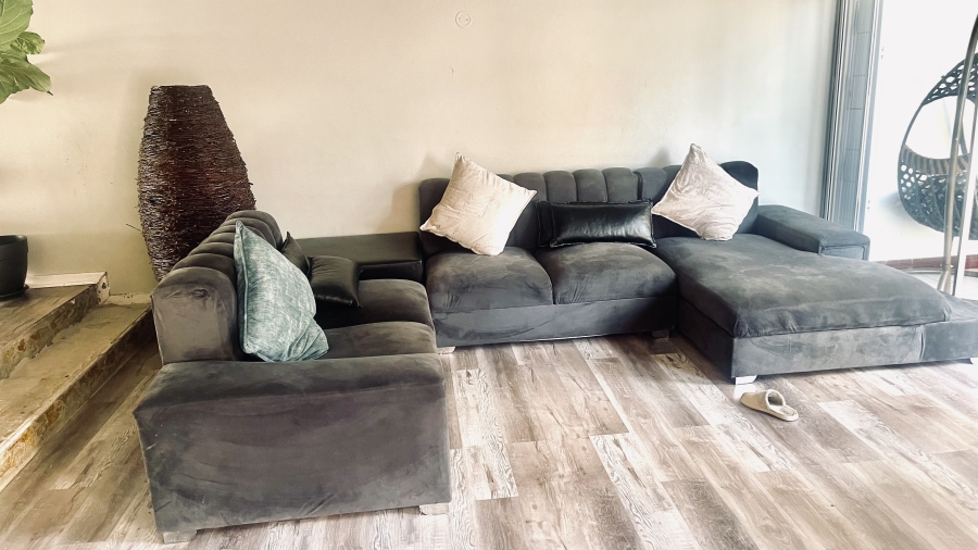 3 Bedroom Property for Sale in Buccleuch Gauteng