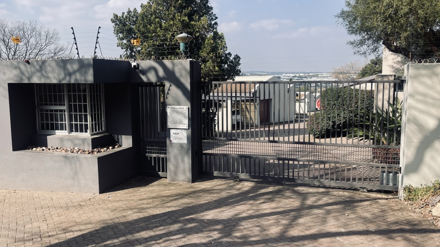 3 Bedroom Property for Sale in Buccleuch Gauteng