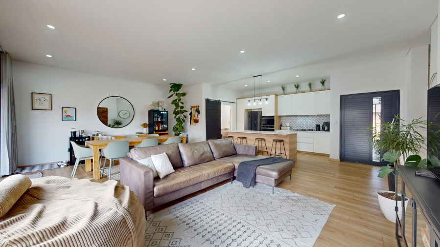 4 Bedroom Property for Sale in Dayanglen Gauteng