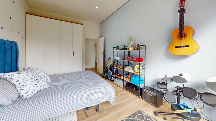 4 Bedroom Property for Sale in Dayanglen Gauteng