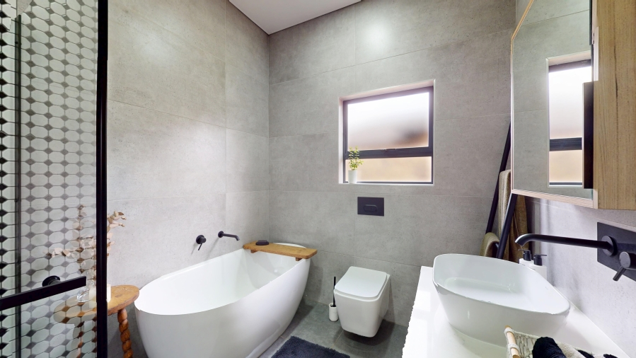 4 Bedroom Property for Sale in Dayanglen Gauteng