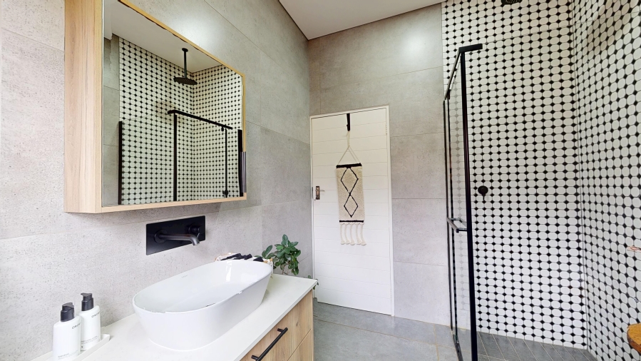 4 Bedroom Property for Sale in Dayanglen Gauteng