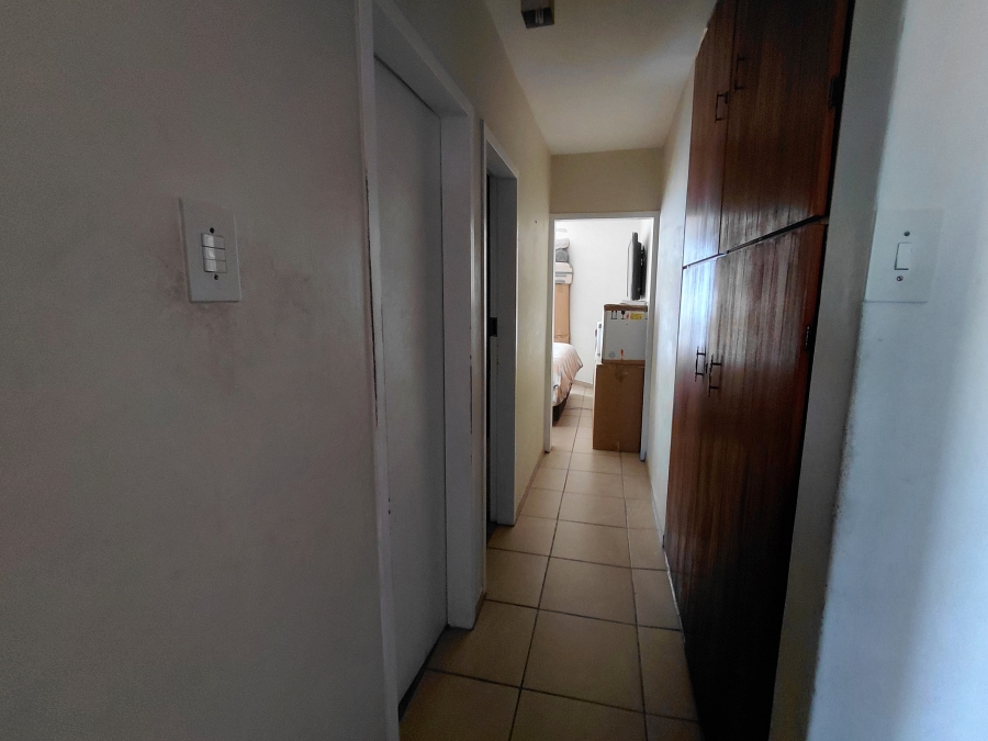 2 Bedroom Property for Sale in Pretoria North Gauteng