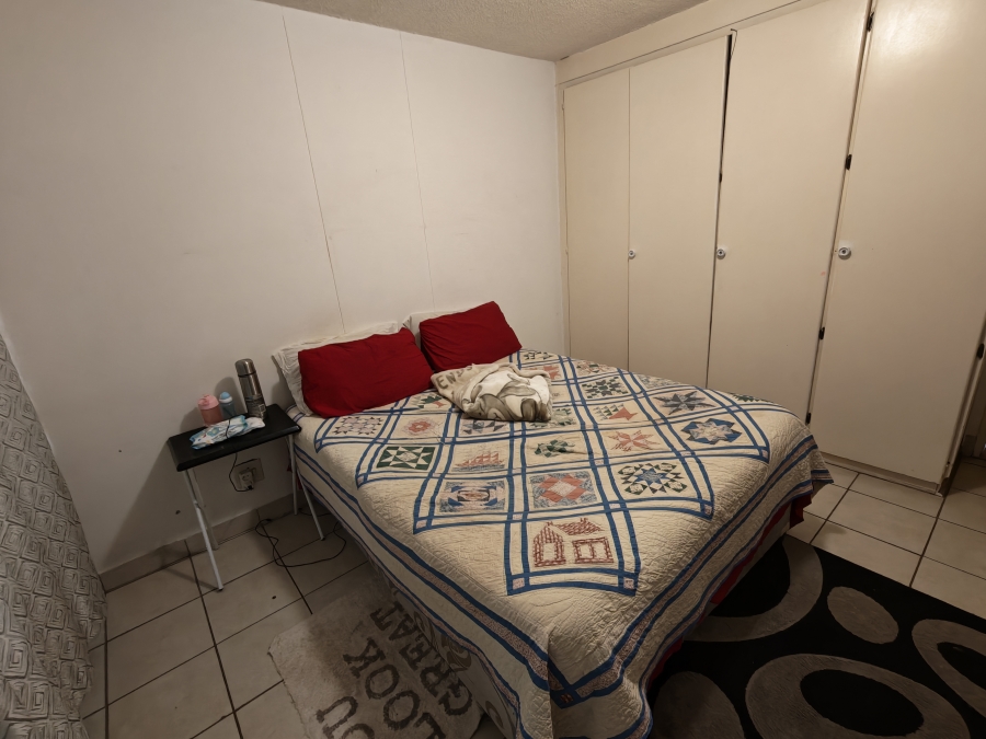 2 Bedroom Property for Sale in Pretoria North Gauteng
