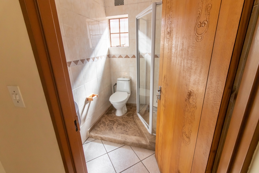 4 Bedroom Property for Sale in Sunnyridge Gauteng