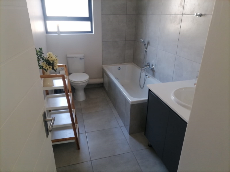 2 Bedroom Property for Sale in Raslouw Gauteng