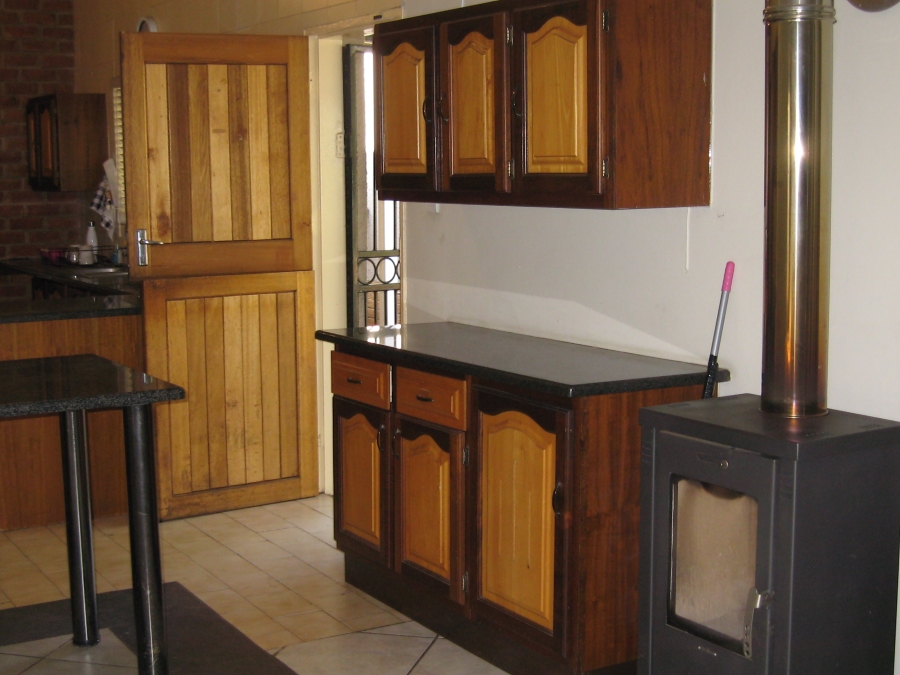3 Bedroom Property for Sale in Queenswood Gauteng