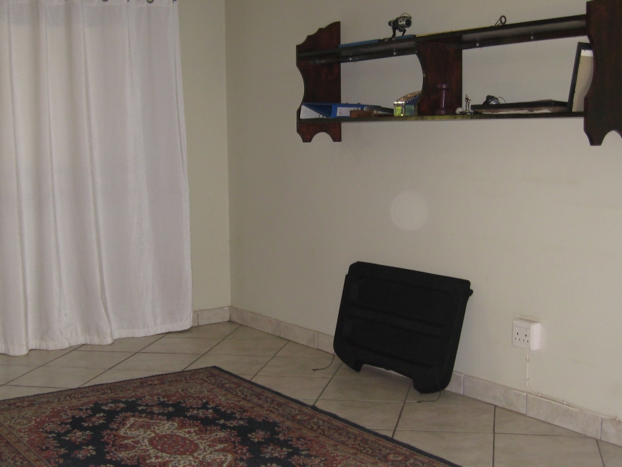 3 Bedroom Property for Sale in Queenswood Gauteng