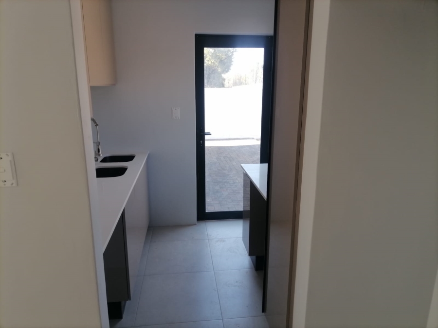 3 Bedroom Property for Sale in Raslouw Gauteng