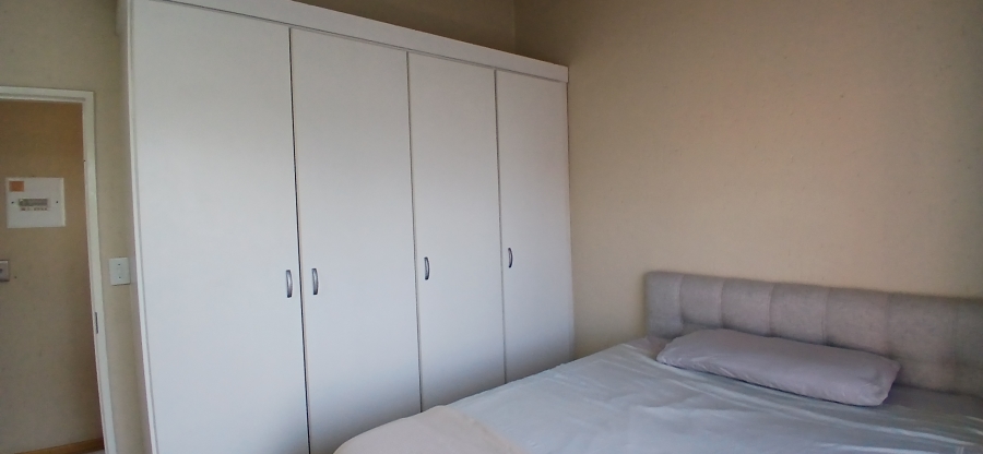 2 Bedroom Property for Sale in New Redruth Gauteng