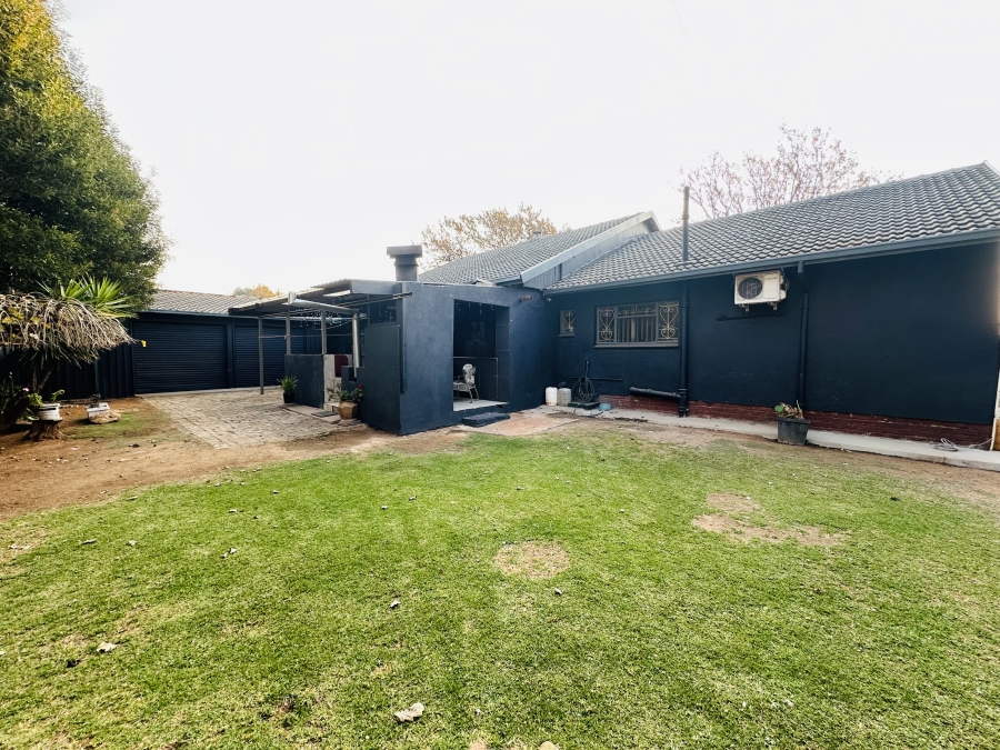 3 Bedroom Property for Sale in Dalpark Gauteng