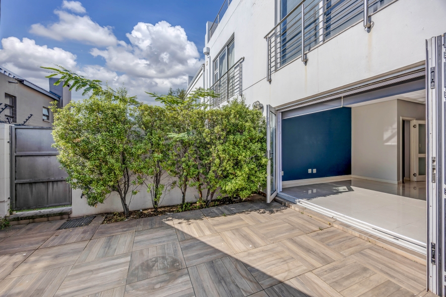 3 Bedroom Property for Sale in Bryanston Gauteng