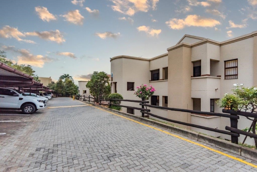 To Let 2 Bedroom Property for Rent in Constantia Kloof Gauteng