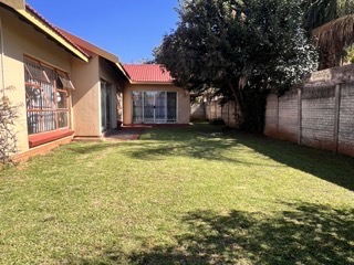 3 Bedroom Property for Sale in Vanderbijlpark SE 6 Gauteng