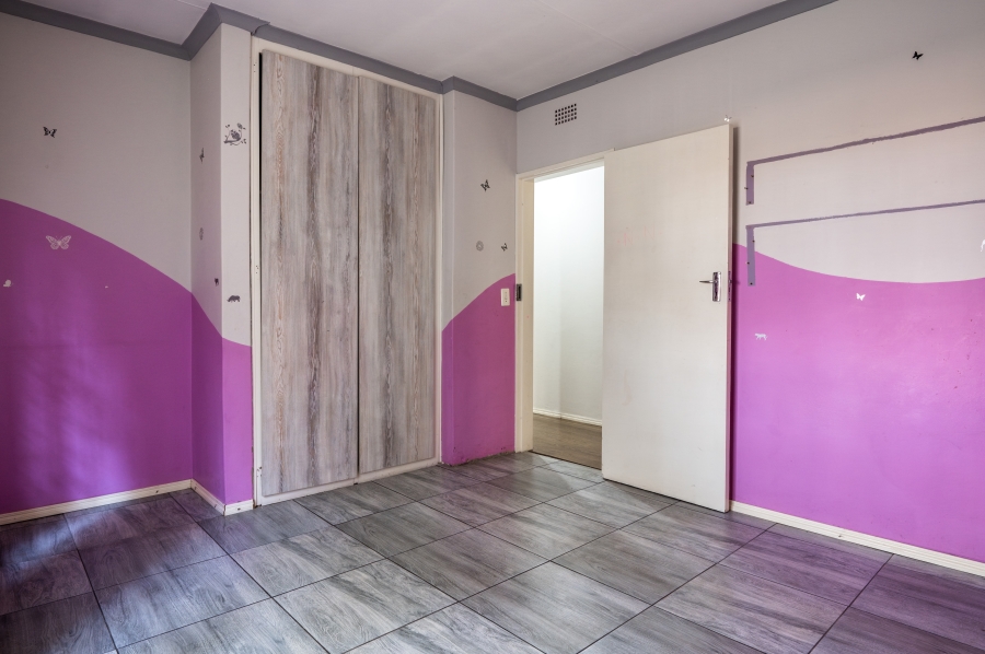 4 Bedroom Property for Sale in Birchleigh North Gauteng