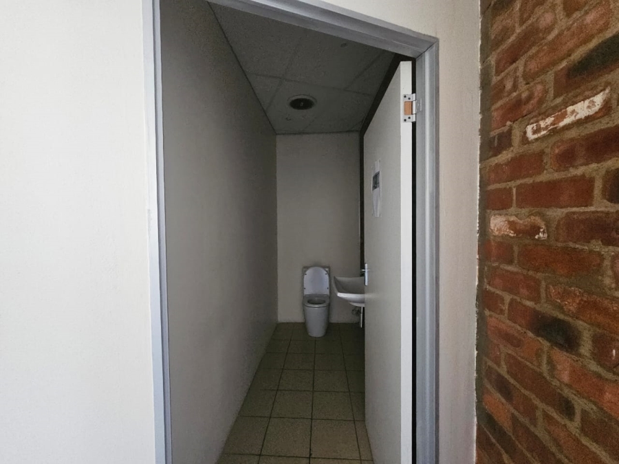 To Let Commercial Property for Rent in Waterkloof Gauteng