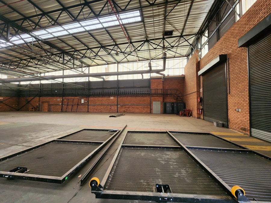 To Let Commercial Property for Rent in Rosslyn Industrial Gauteng