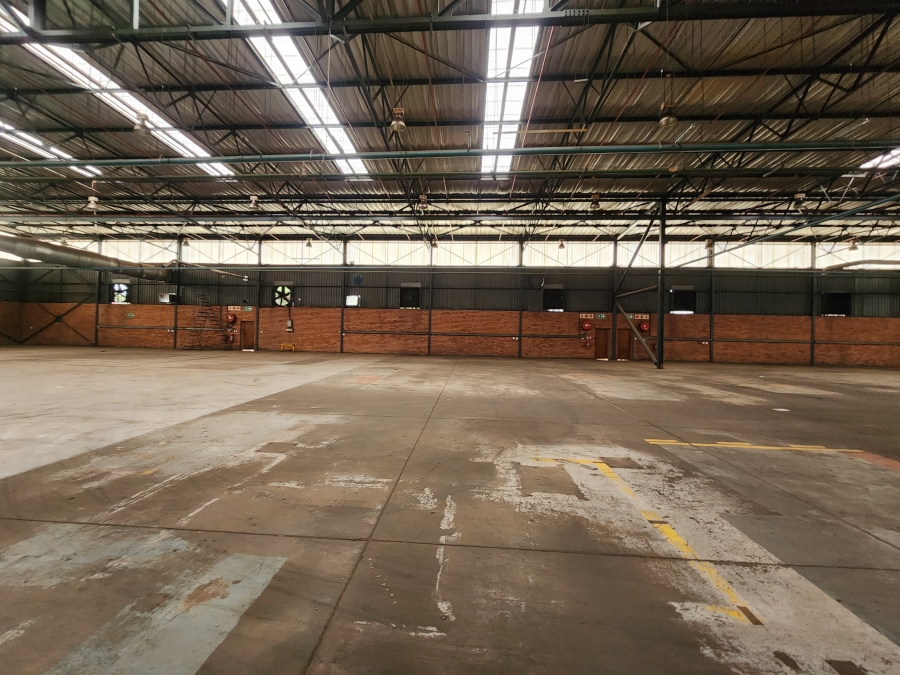 To Let Commercial Property for Rent in Rosslyn Industrial Gauteng