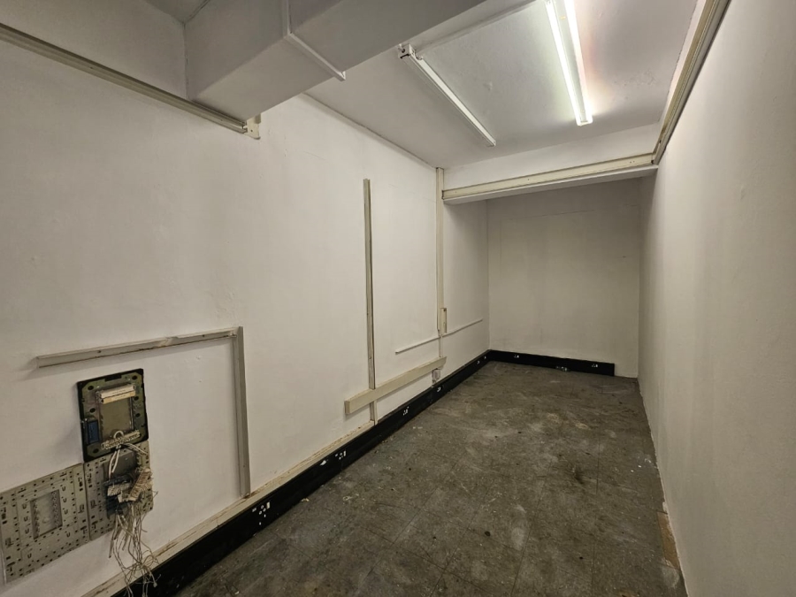 To Let Commercial Property for Rent in Waterkloof Gauteng