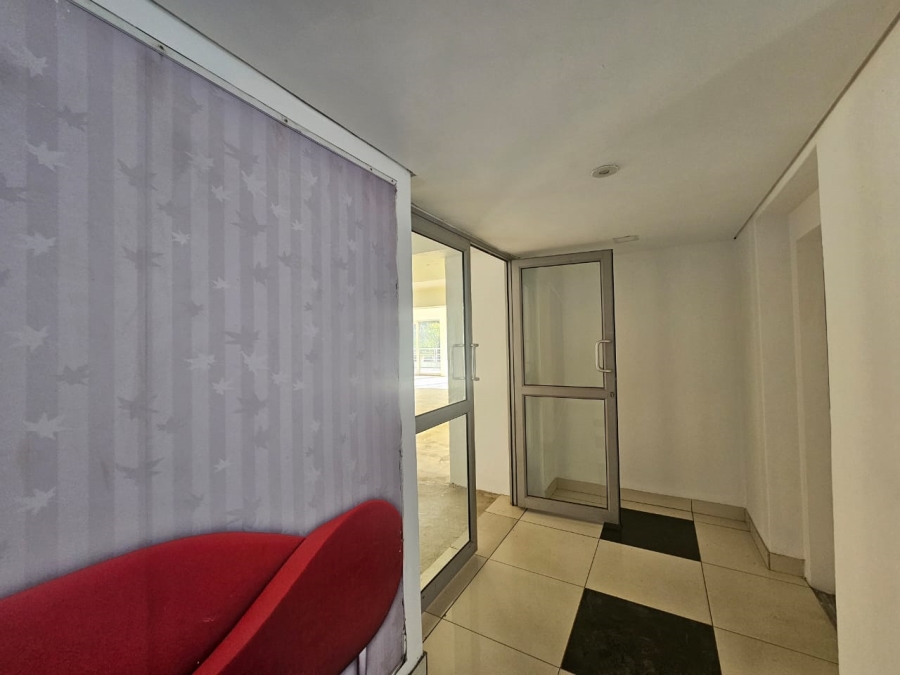 To Let Commercial Property for Rent in Waterkloof Gauteng