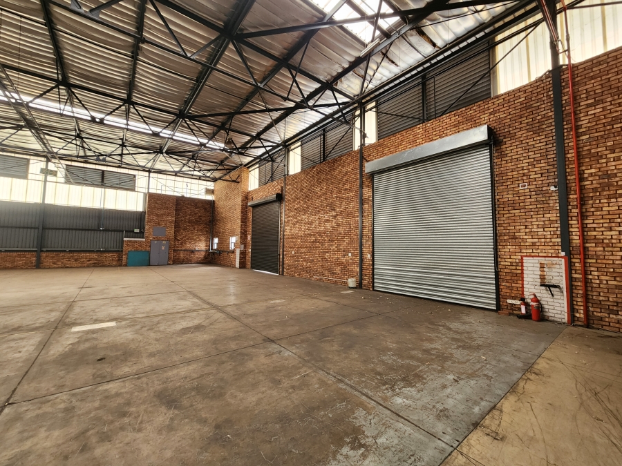 To Let Commercial Property for Rent in Rosslyn Industrial Gauteng