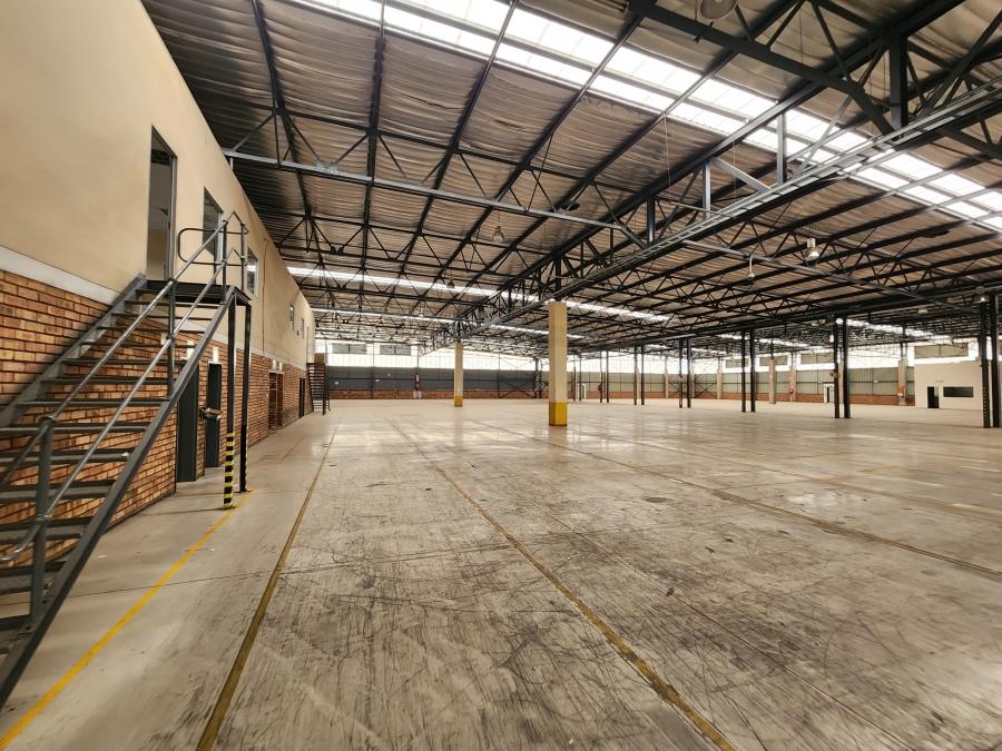 To Let Commercial Property for Rent in Rosslyn Industrial Gauteng