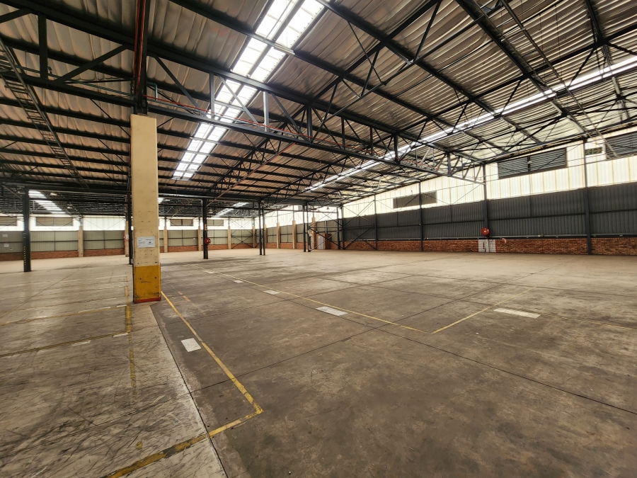To Let Commercial Property for Rent in Rosslyn Industrial Gauteng