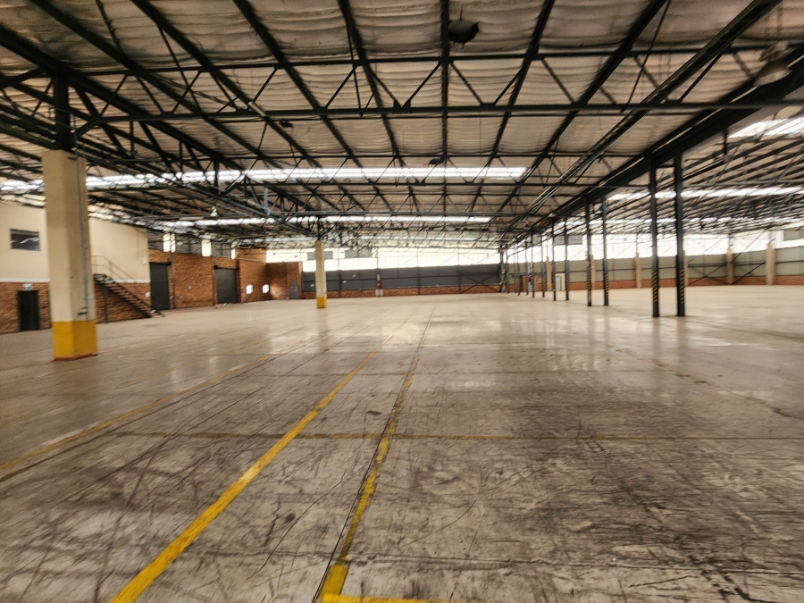 To Let Commercial Property for Rent in Rosslyn Industrial Gauteng