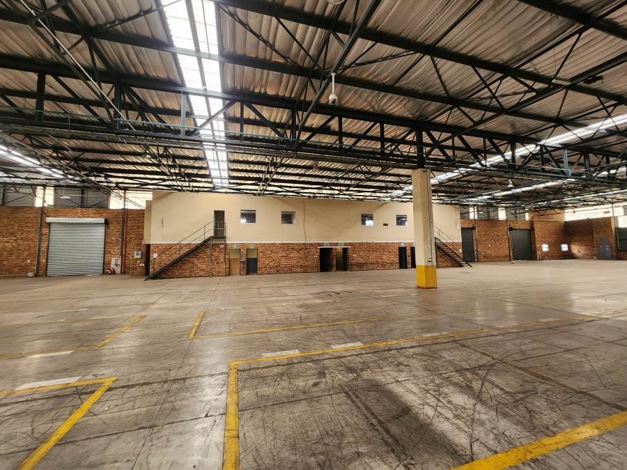 To Let Commercial Property for Rent in Rosslyn Industrial Gauteng