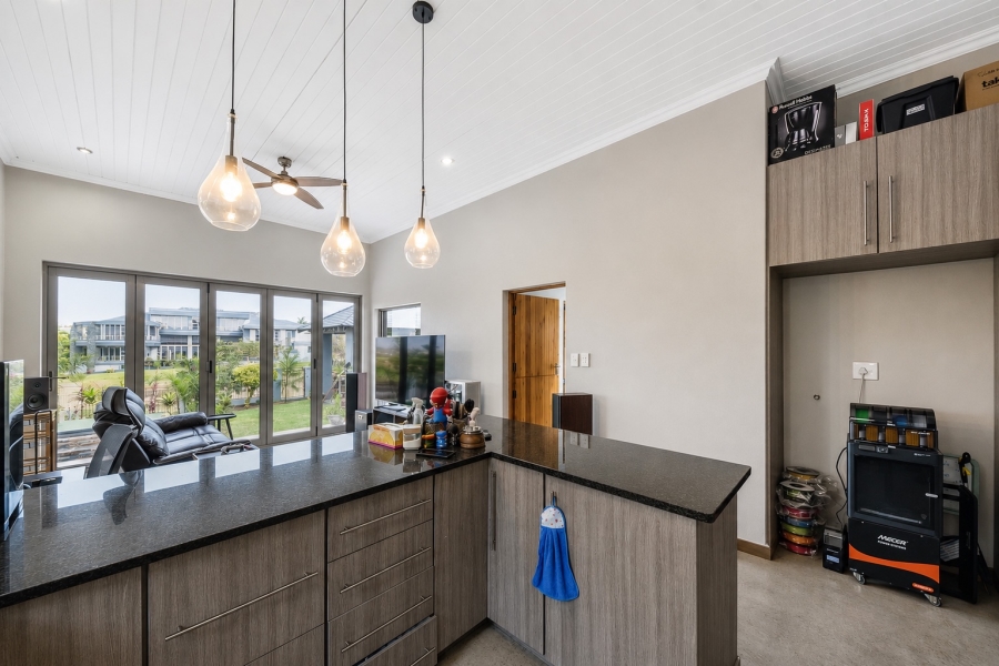 5 Bedroom Property for Sale in Blue Valley Golf Estate Gauteng
