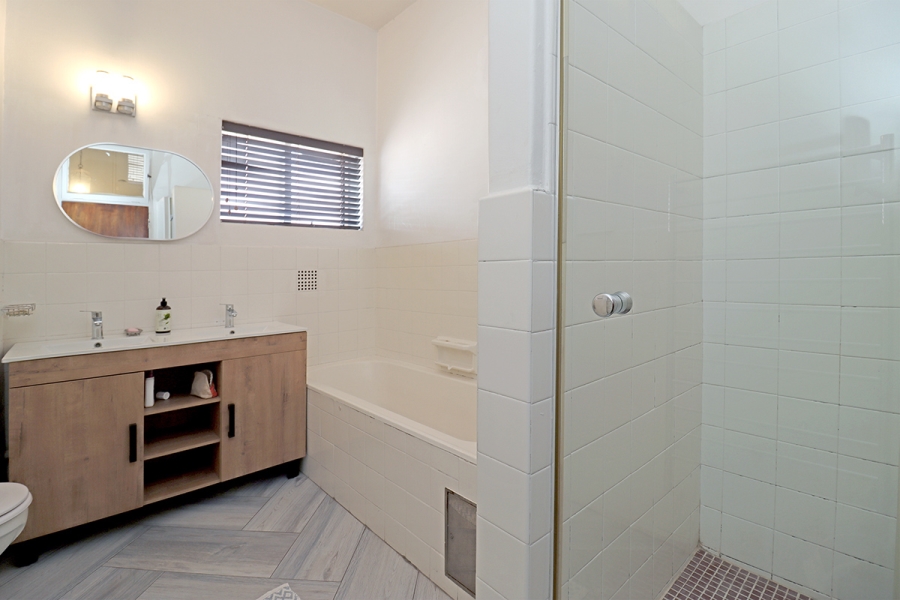 To Let 4 Bedroom Property for Rent in Riviera Gauteng