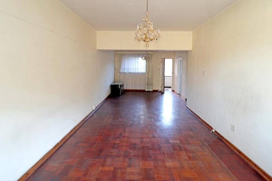 2 Bedroom Property for Sale in Cyrildene Gauteng