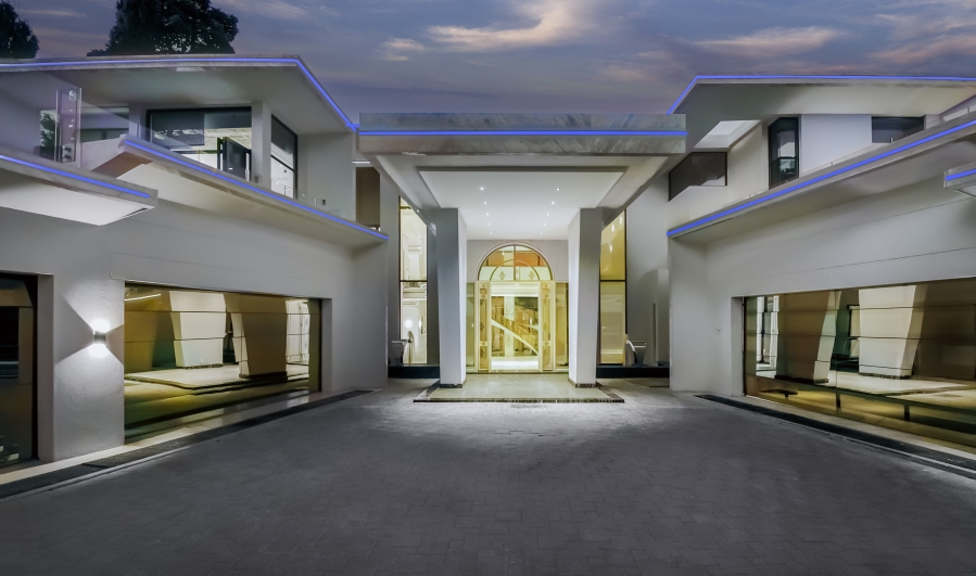 9 Bedroom Property for Sale in Bryanston Gauteng
