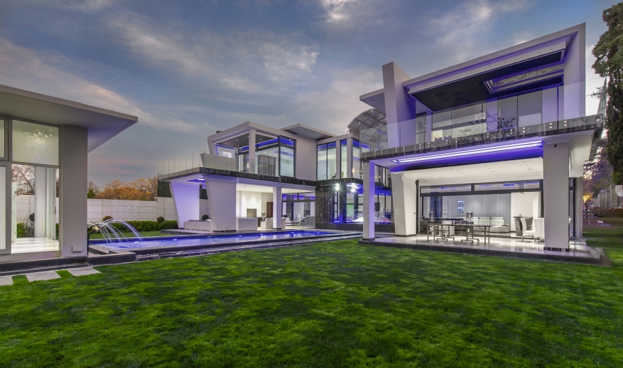 9 Bedroom Property for Sale in Bryanston Gauteng