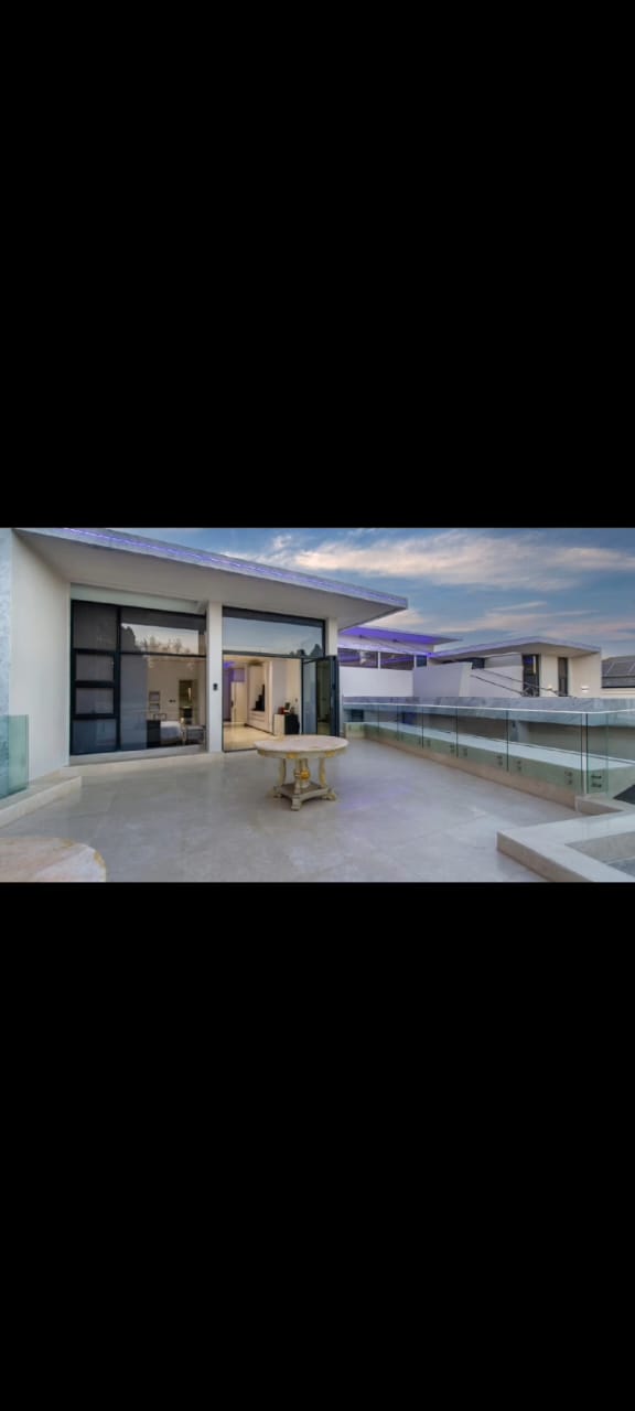 9 Bedroom Property for Sale in Bryanston Gauteng