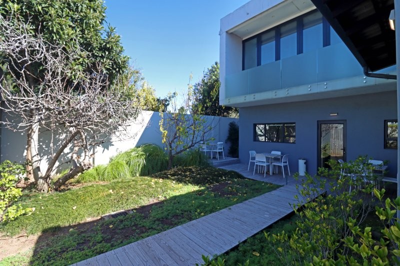 To Let Commercial Property for Rent in Parkmore Gauteng