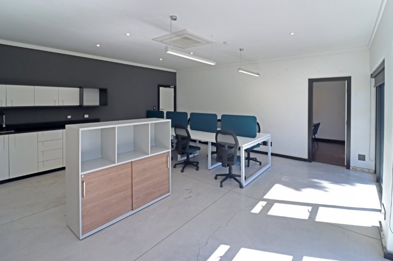 To Let Commercial Property for Rent in Parkmore Gauteng