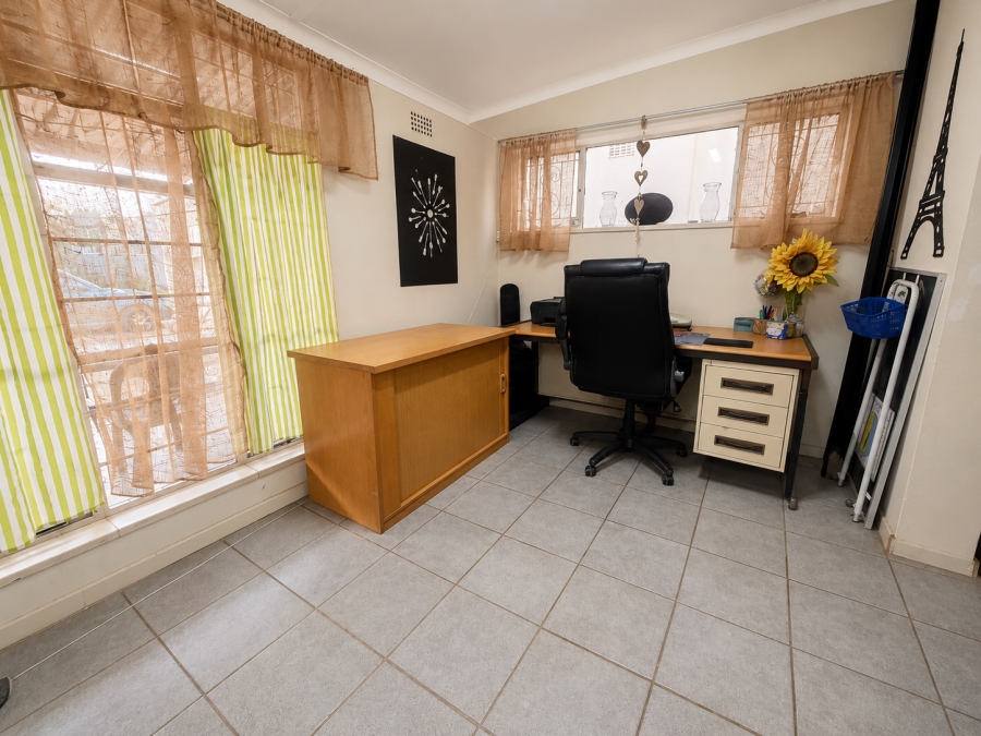 3 Bedroom Property for Sale in Meyerton Central Gauteng