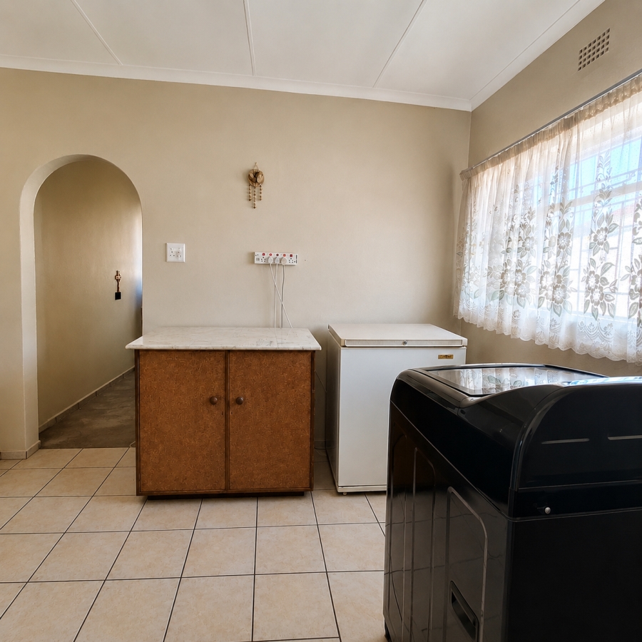4 Bedroom Property for Sale in Rensburg Gauteng