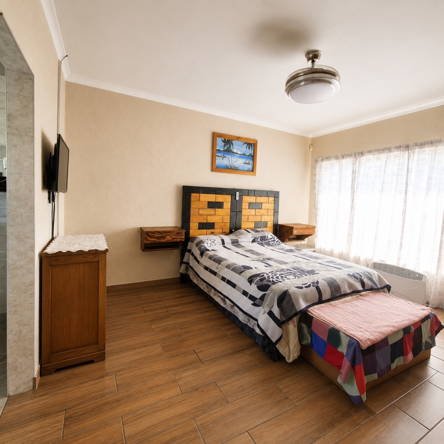 4 Bedroom Property for Sale in Rensburg Gauteng