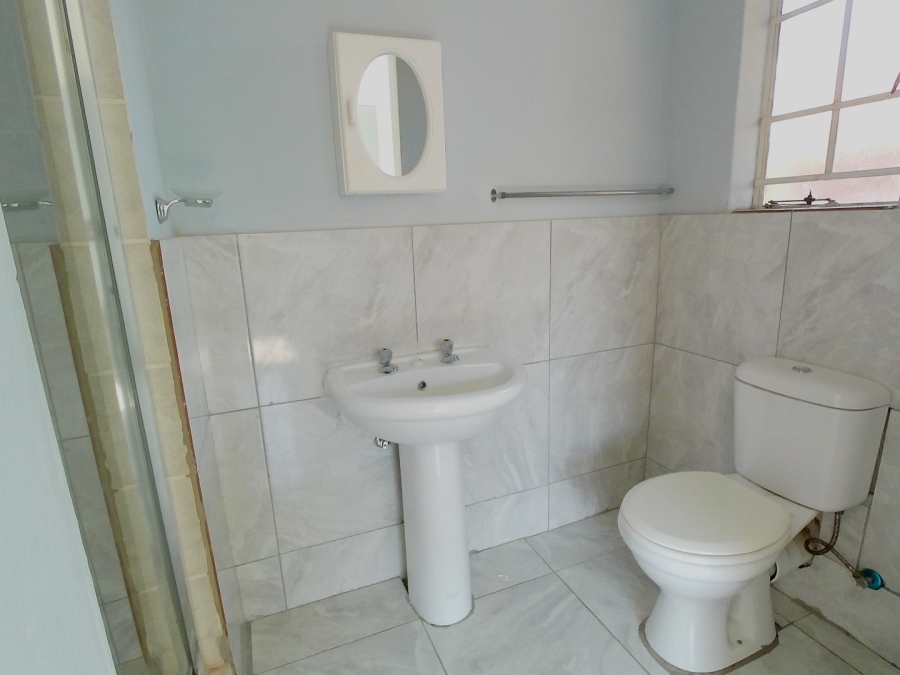 2 Bedroom Property for Sale in Amandasig Gauteng