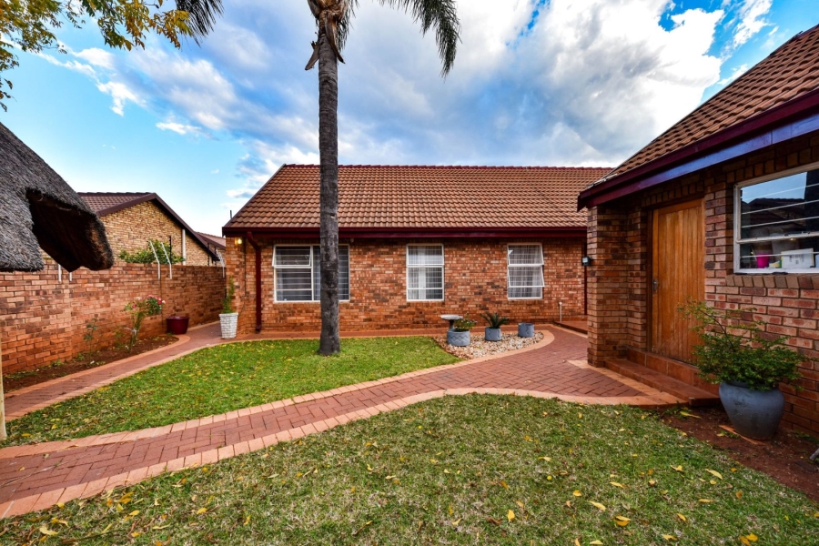 3 Bedroom Property for Sale in Montana Gauteng